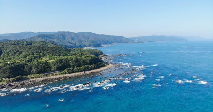 【高知県黒潮町】高知県黒潮町の長さ4kmの砂浜を「美術館」に